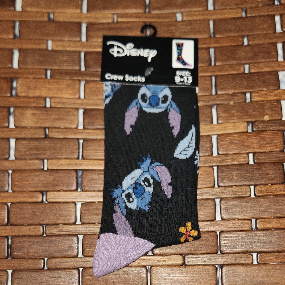 Disney Stitch Crew Socks Mens Size 9-13